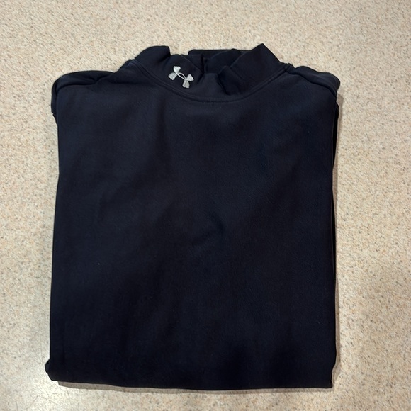 Under Armour cold gear size large - Picture 6 of 6